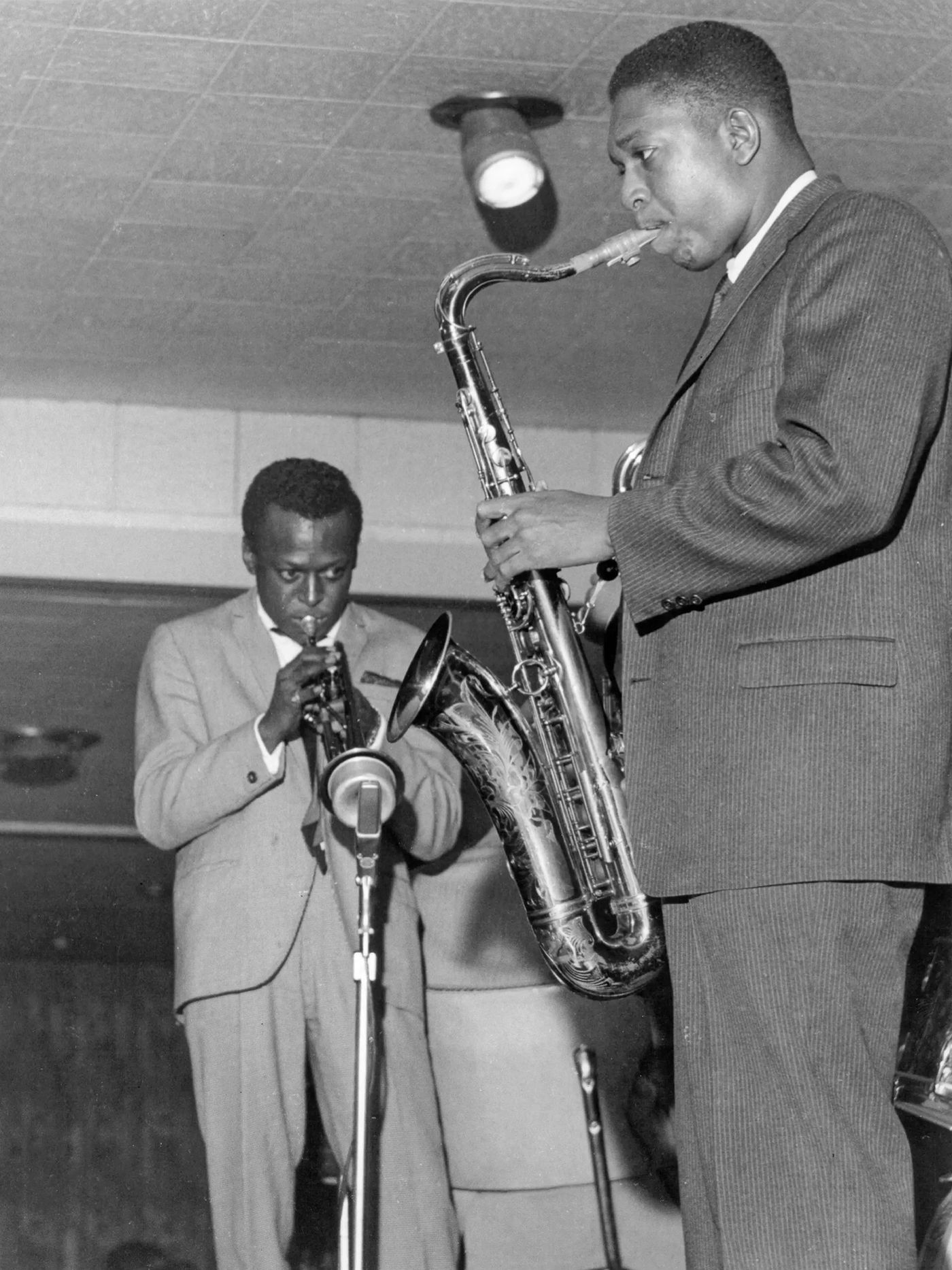 Miles Davis y John Coltrane, en 1960. Foto: Ted Williams