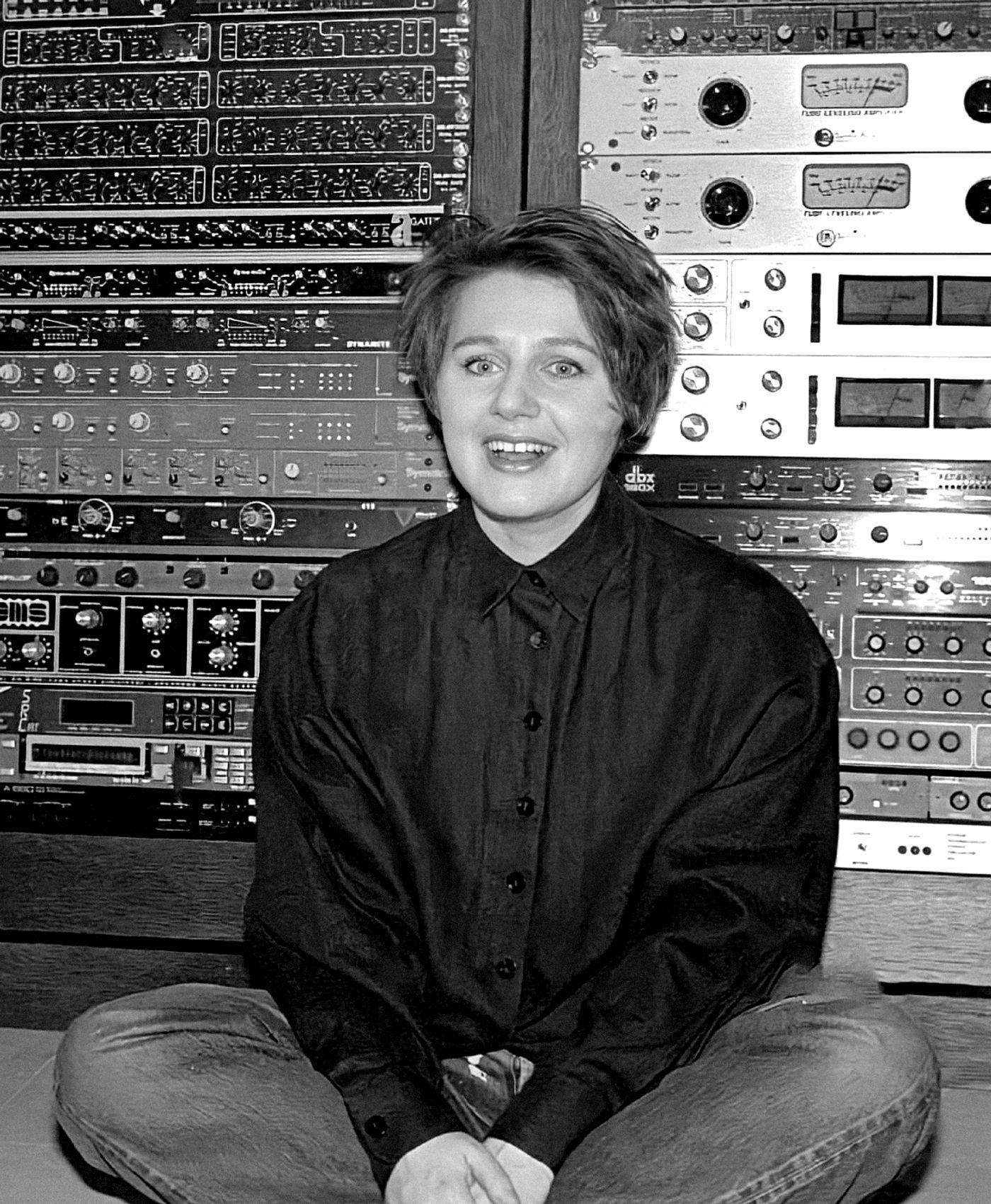 Elisabeth Fraser, en 1989, cuando nació su hija Lucy Belle.