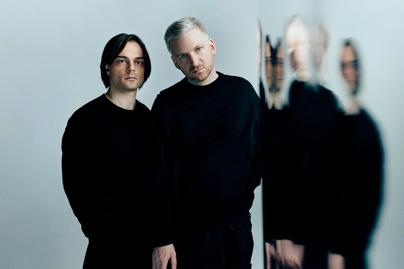  Janus Rasmussen y Ólafur Arnalds: minimalismo elegante. Foto: Maximilian König