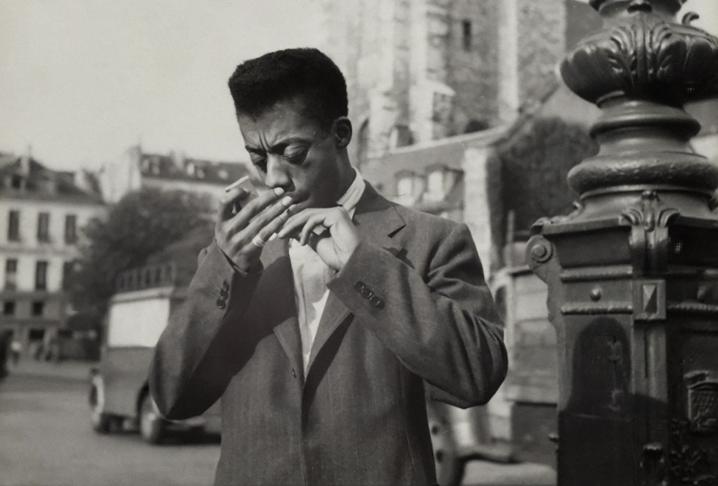 James Baldwin en París. Colección de Smithsonian National Museum Of African American History And Culture.