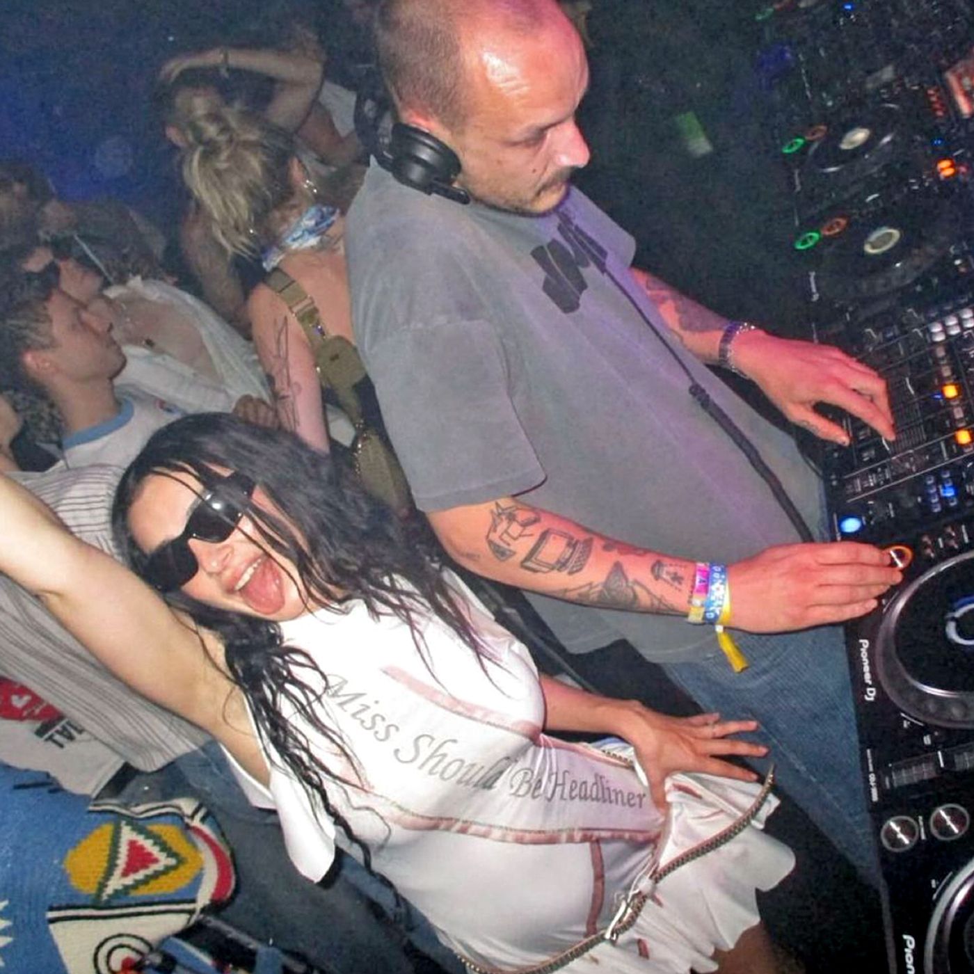 Claro que sí, Charli.