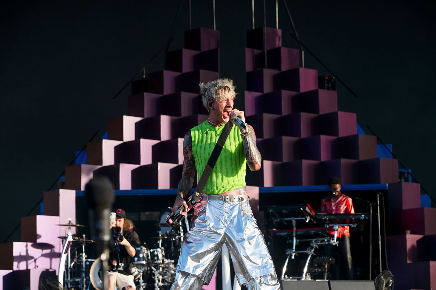 Flipando con Machine Gun Kelly. Foto: Alfredo Arias