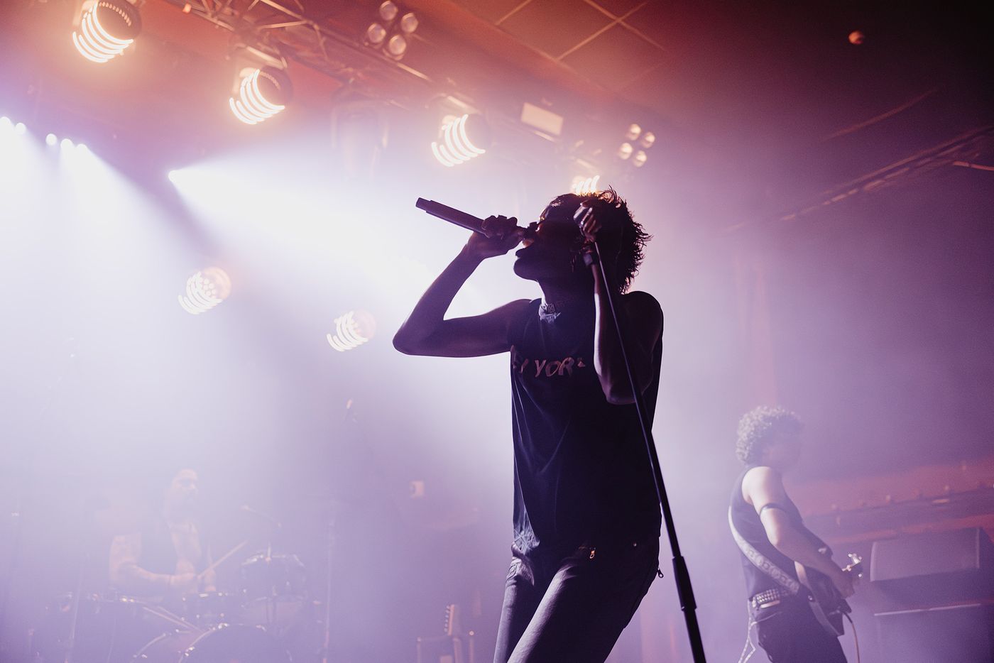 Yves Tumor en una noche accidentada. Foto: Clara Orozco