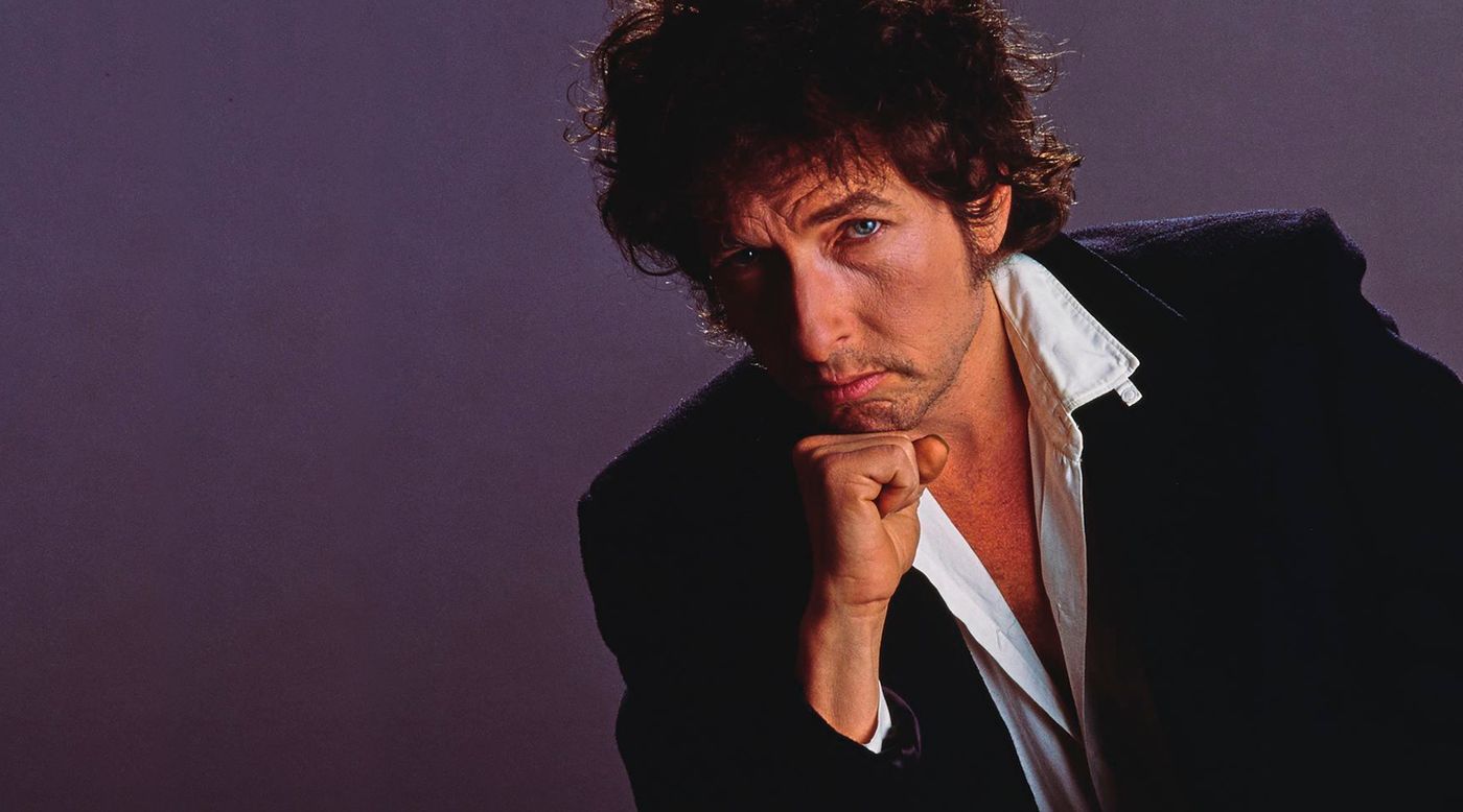 Bob Dylan en el entretiempo de los 80. Foto: Ken Regan 