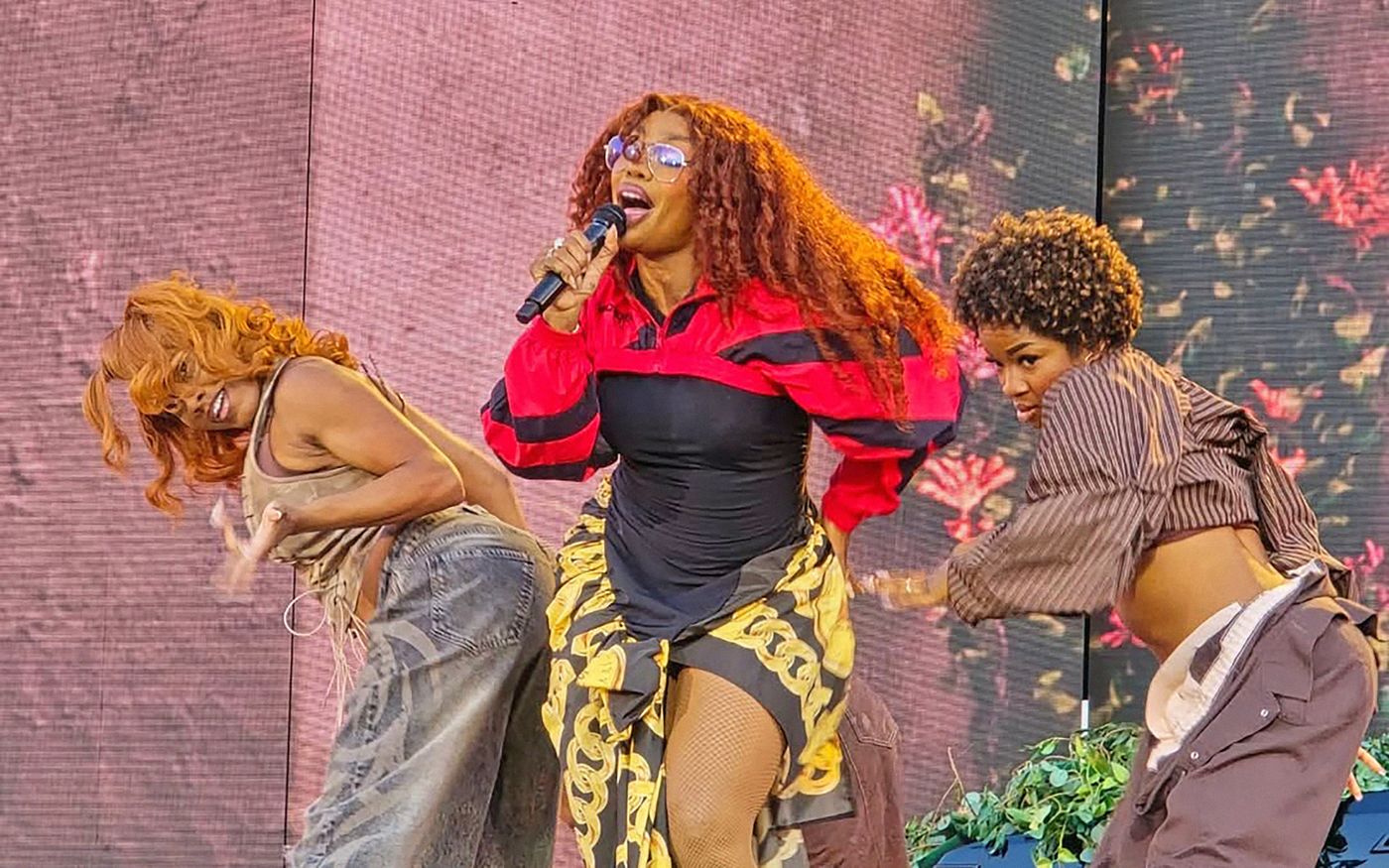 Colores de baile para SZA. Foto: Instagram @estadiolimpic