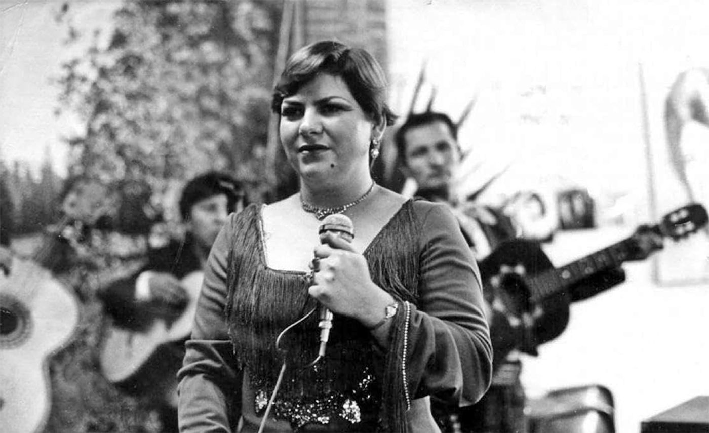 Himnos feministas por derecho.