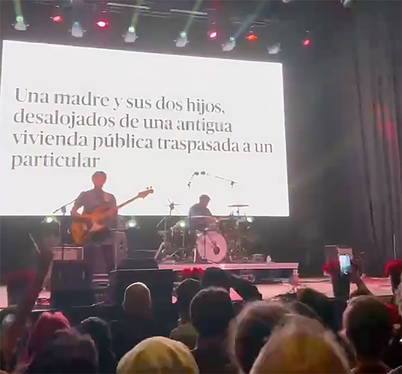 El mensaje de Triángulo de Amor Bizarro. <a href="https://www.dailymotion.com/video/xaa0h1q" target="_blank"> Ver post </a>