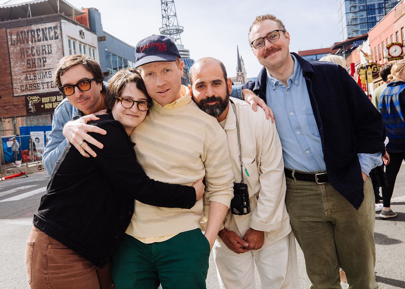 Martin Courtney, Sammi Niss, Matt Kallman, Alex Bleeker y Julian Lynch.