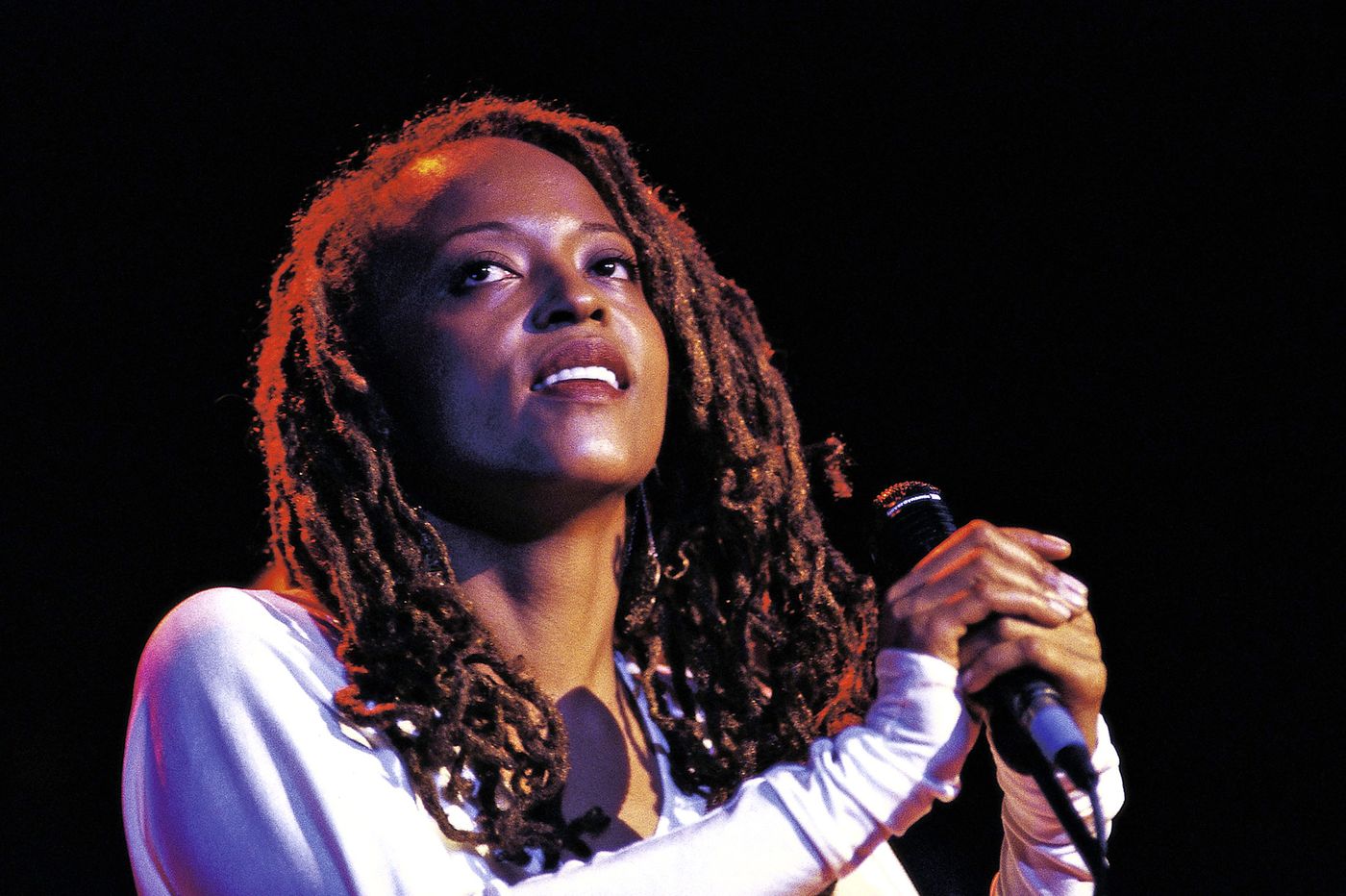 Cassandra Wilson, en 1996, en su época de esplendor. Foto: David Redfern (Getty Images)
