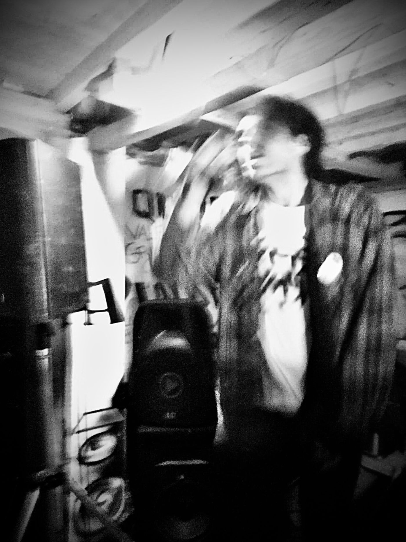 Ruido asequible.