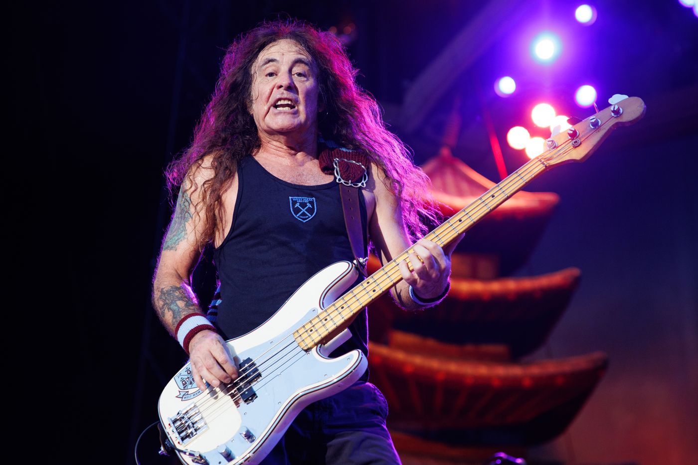 El bajista Steve Harris, fiel a su línea. Foto: Christian Bertrand